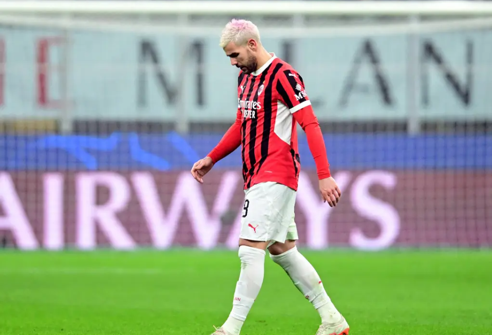 包含转会期尤文图斯备战欧超杯，临场应变细节曝光，底气十足，赛季目标并未改变的词条