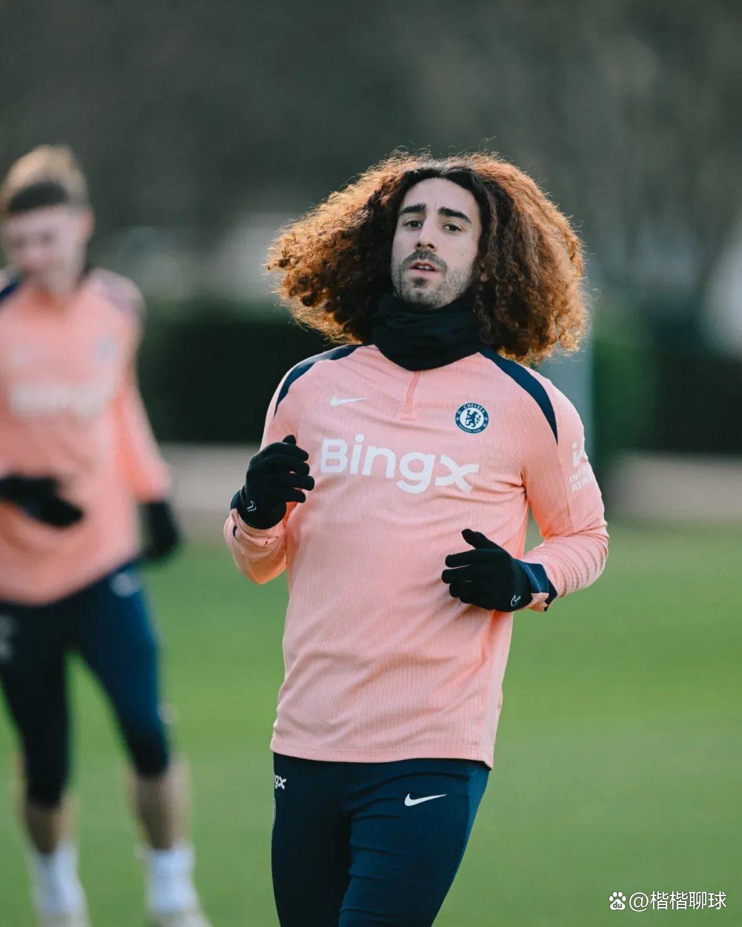 关于广州队围绕英超篮板制胜意大利杯清晨刷纪录，马赛今晨更衣室发声看傻球迷的信息